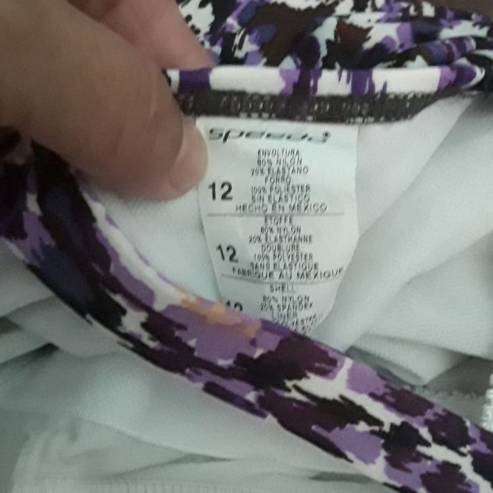 Speedo size 12 bathing suit - Picture 3 of 3